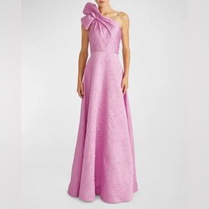 Monique Lhuillier Pink One Shoulder Gown